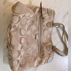 Coach shoulder bag